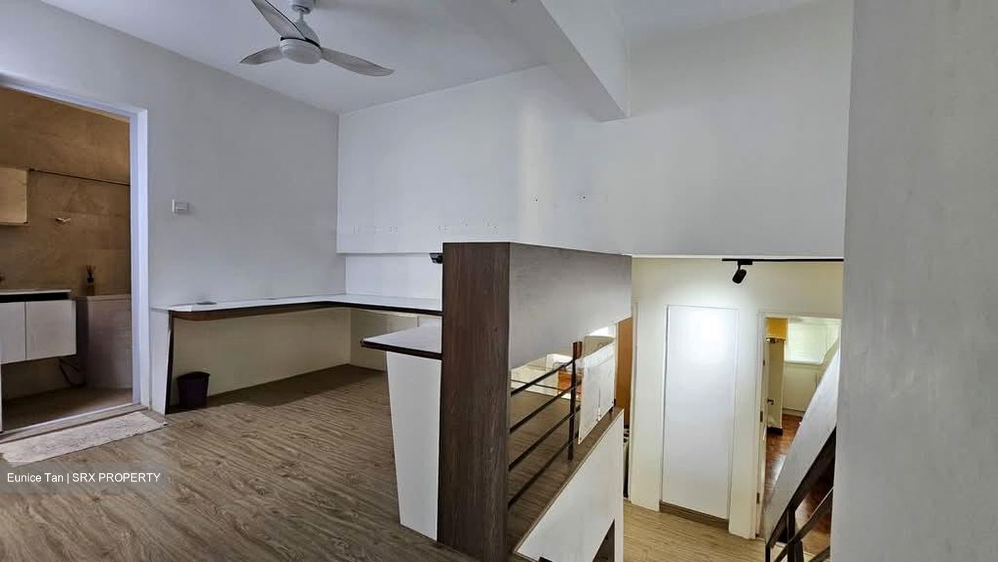 Pine Grove (D21), Condominium #554780991